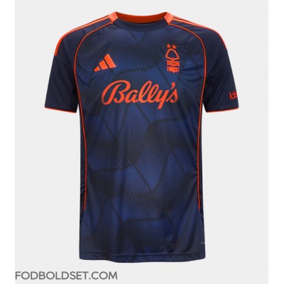 Nottingham Forest Douglas Luiz #12 Tredjetrøje 2025-26 Kortærmet Nottingham Forest Douglas Luiz #12 Tredjetrøje 2025-26 Kortærmet